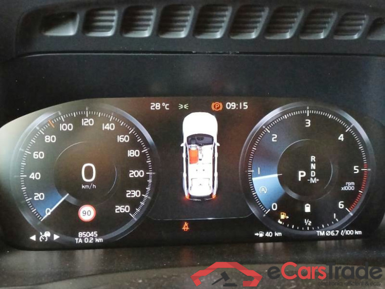 VOLVO XC90 / 2014 / 5P / SUV B5 D AWD AUTOMATICO 7P INSCRIPTION #4