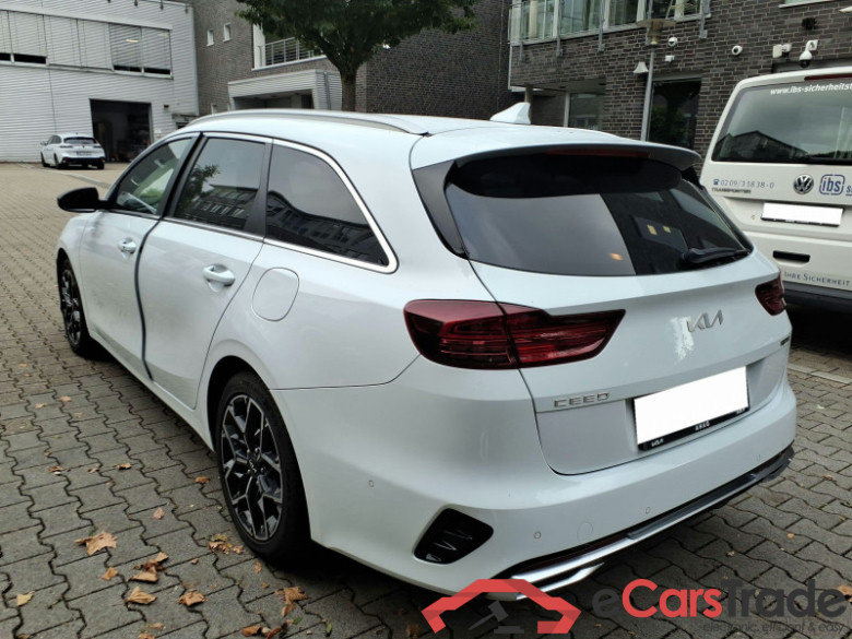 Kia Ceed Sportswagon  #4