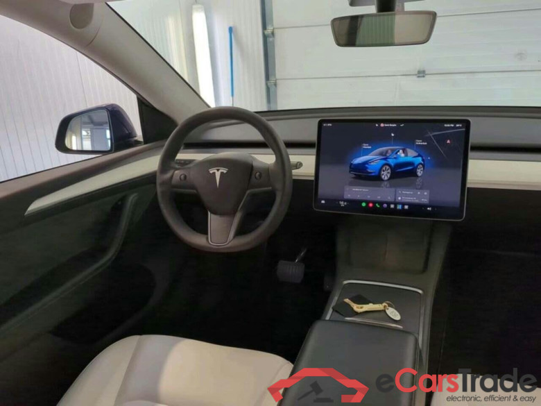Tesla Model Y RWD 58 kWh #3