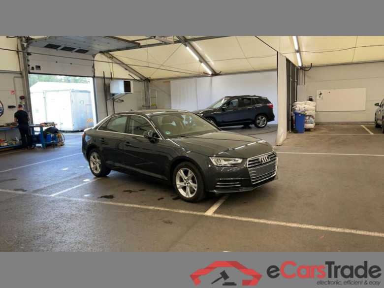 AUDI A4 2.0 TFSI ultra Sport S tronic #2