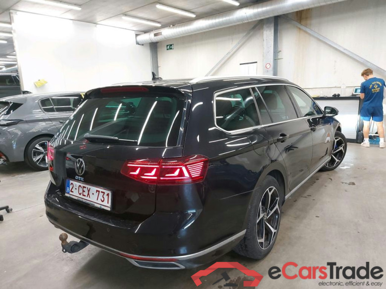 VOLKSWAGEN - VW  PASSAT VARIANT TSI 218PK DSG6 GTE Business Pack Adventure & Design&Comfort * HYBRID * #2