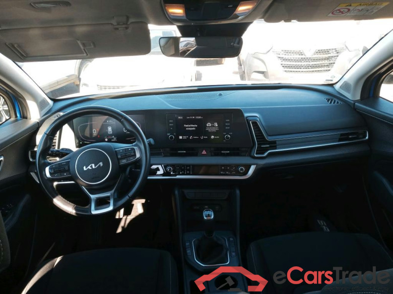 KIA Sportage / 2022 / 5P / todoterreno 1.6 T-GDi 110kW (150CV) Concept 4x2 #3