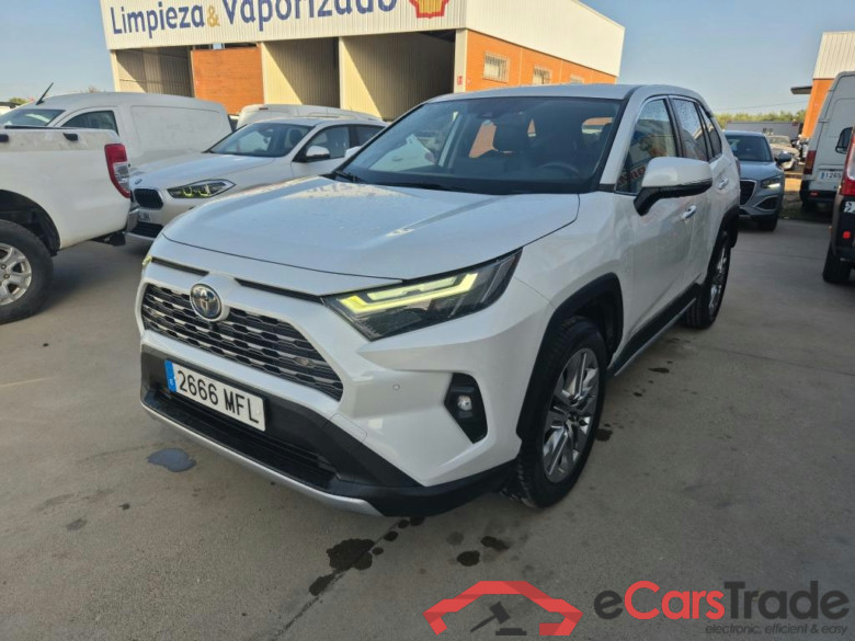 TOYOTA Rav4 / 2018 / 5P / todoterreno 2.5l 220H Luxury #1