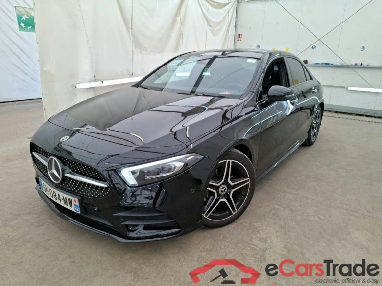 MERCEDES-BENZ Classe A Berline / 2018 / 4P / Berline A 200 d AMG Line 8G-DCT #1