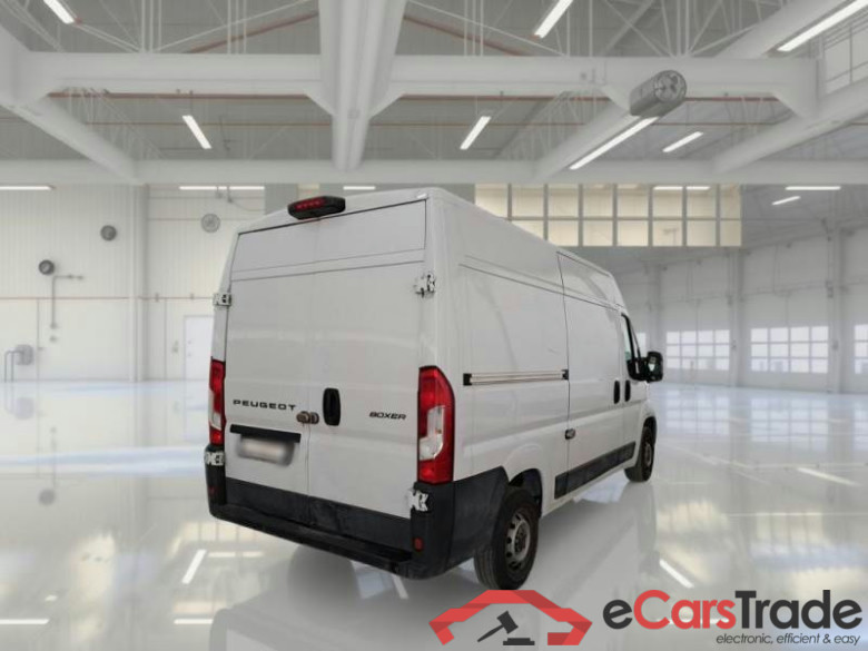 PEUGEOT BOXER / 2023 / 4P / FURGONE 2.2 BLUEHDI 120 SeS 330 L2H2 #2
