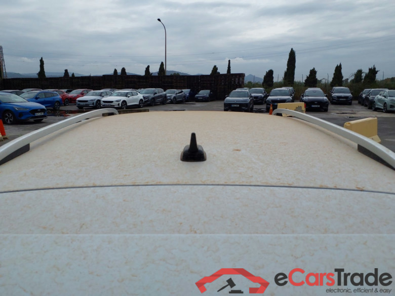 SKODA Karoq 1.5 TSI 110 kW 150CV DSG 7 vel automatico Plus #6
