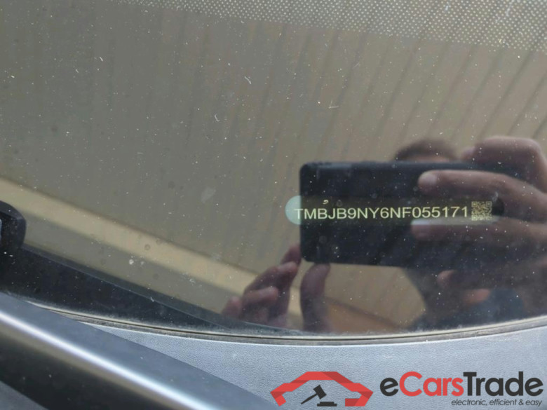 SKODA Enyaq iV 132 kW #3