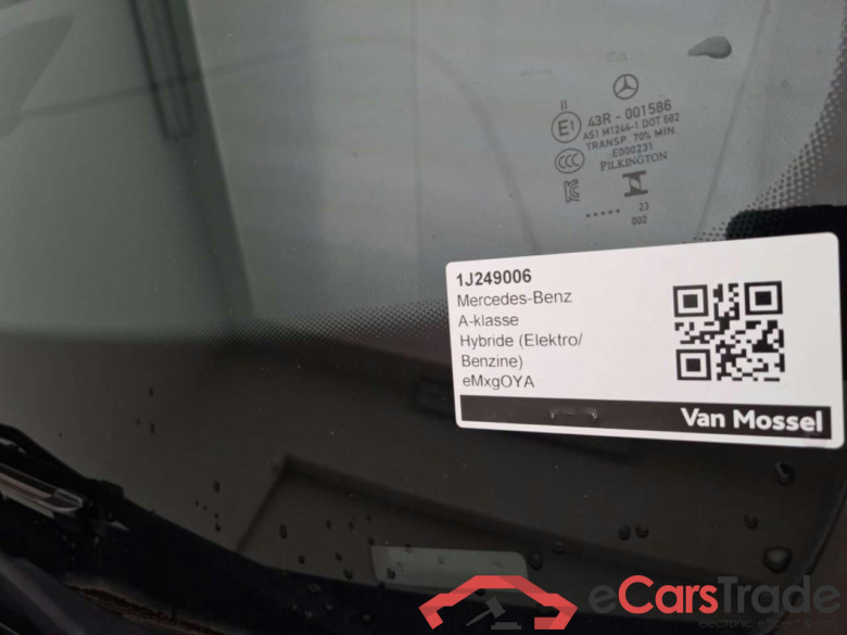 MERCEDES-BENZ A-klasse 250 e Business Solution AMG Li #5