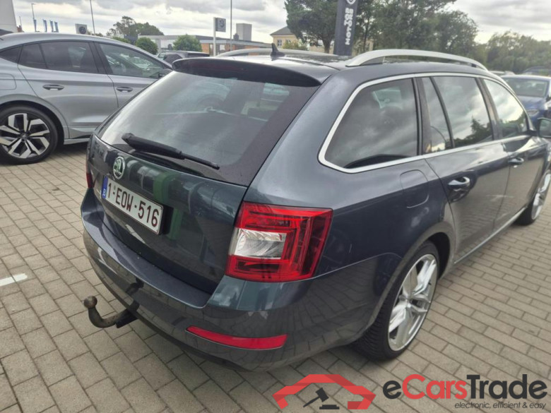 SKODA Octavia Combi Dsl Octavia SW 2.0 CR TDi Style DSG #3
