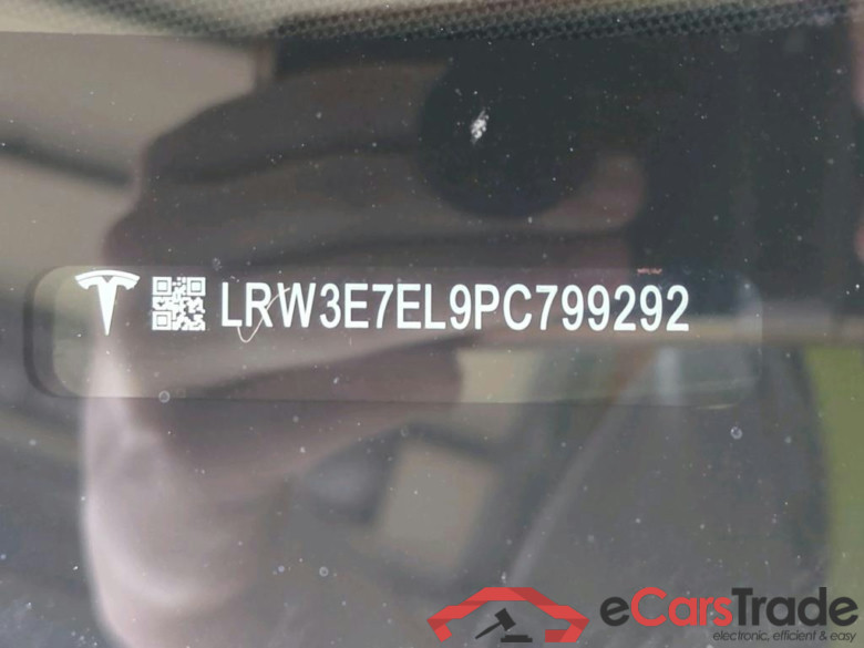 TESLA Model 3 Langstreckenbatt. Allradantrieb Dual Motor Performance 4d 393kW #4