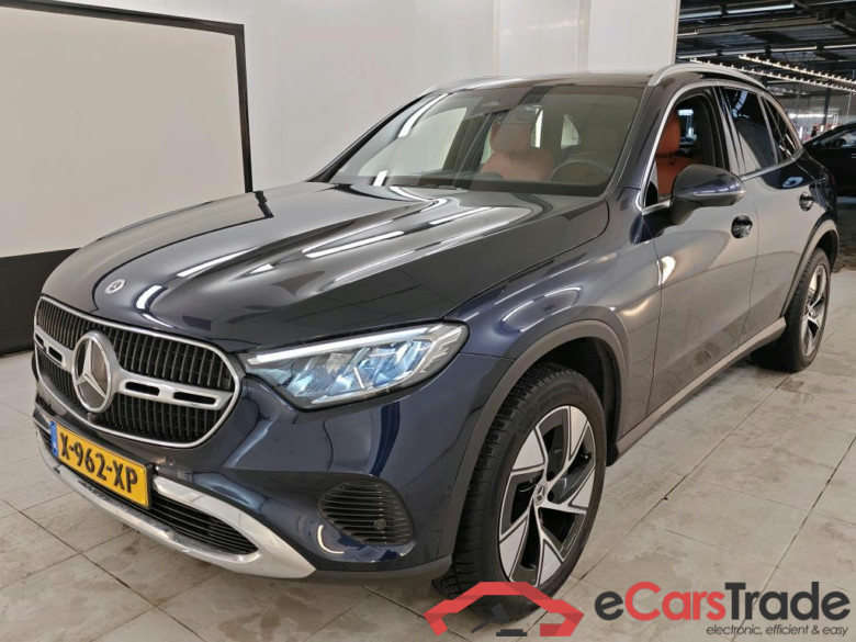 Mercedes-Benz GLC GLC 300 e 4MATIC Luxury Line auto 5d