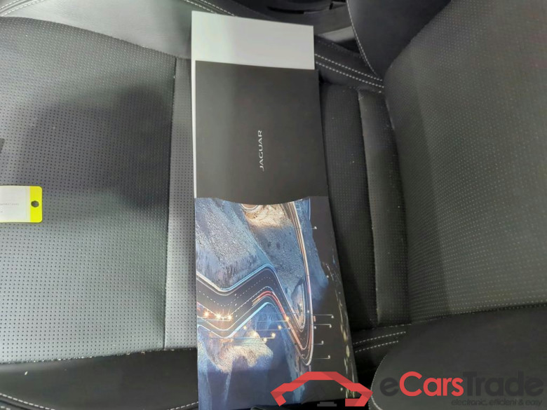 F-PACE R-Dynamic SE AWD 3.0 221KW AT8 E6d #3