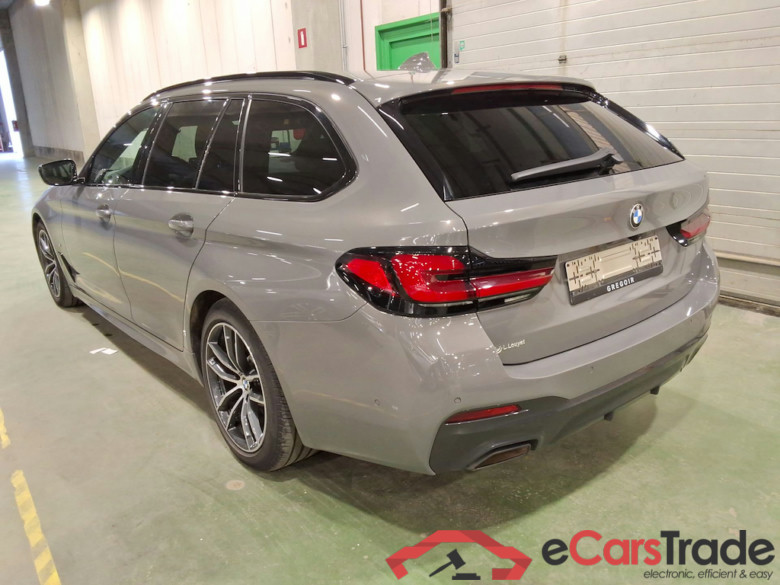 BMW 5 TOURING - 2020 520iA MHEV #2