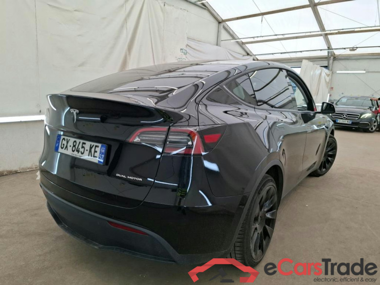 TESLA Model Y / 2020 / 5P / SUV Grande Autonomie Dual-Motor AWD #4