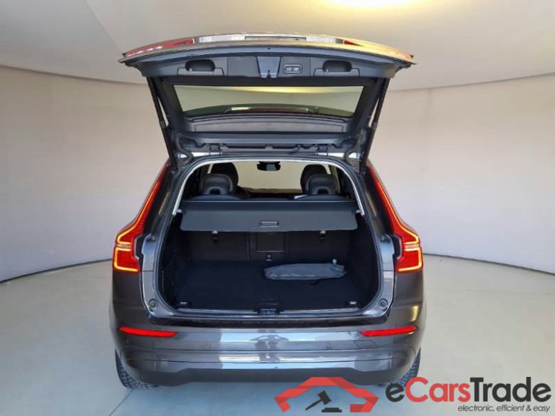 VOLVO XC60 / 2021 / 5P / SUV B4 D AUTOMATICO CORE #5