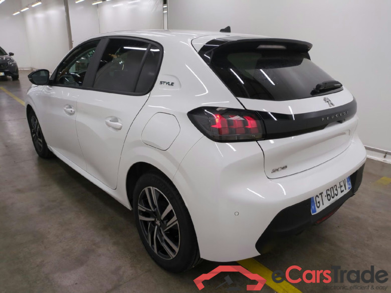 208 Style 1.2 PureTech 75CV BVM5 E6d #2
