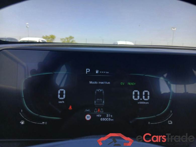 KIA Sportage / 2022 / 5P / todoterreno 1.6 T-GDi PHEV 198kW (265CV) Drive 4X4 #4