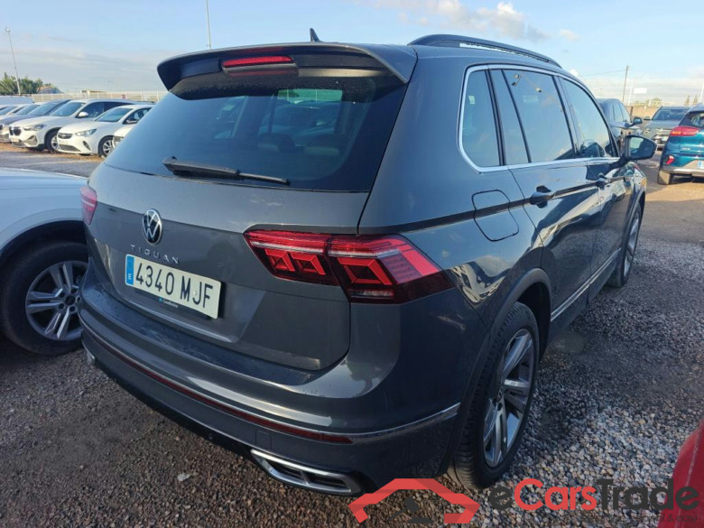 VOLKSWAGEN Tiguan / 2020 / 5P / todoterreno R-Line 2.0 TDI 110kW (150CV) DSG (AC3) #2