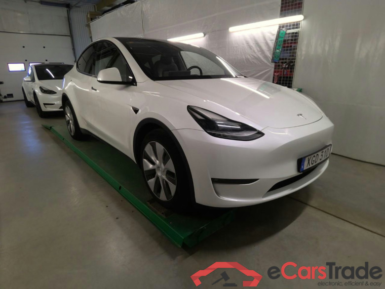Tesla Model Y Long-Range AWD #2