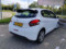 preview Peugeot 208 #3