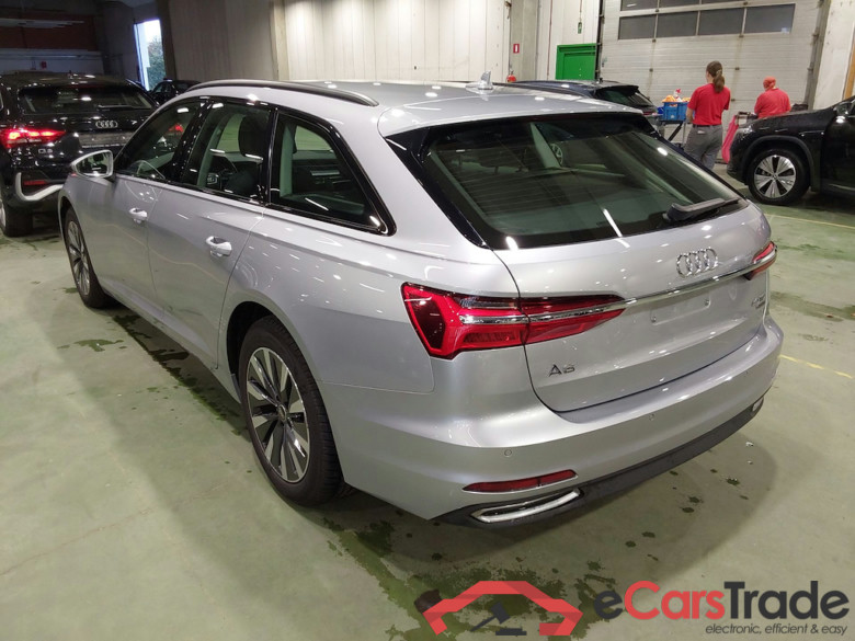 AUDI A6 AVANT 2.0 TDI 40 S TRONIC QUATTRO BUS ED ATTR #2