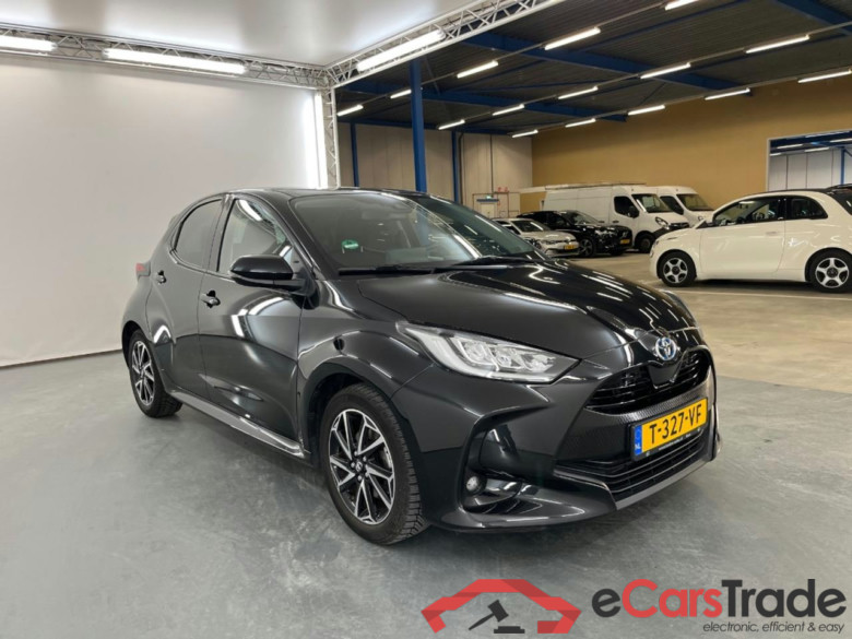 TOYOTA Yaris 1.5 Hybrid Dynamic #2