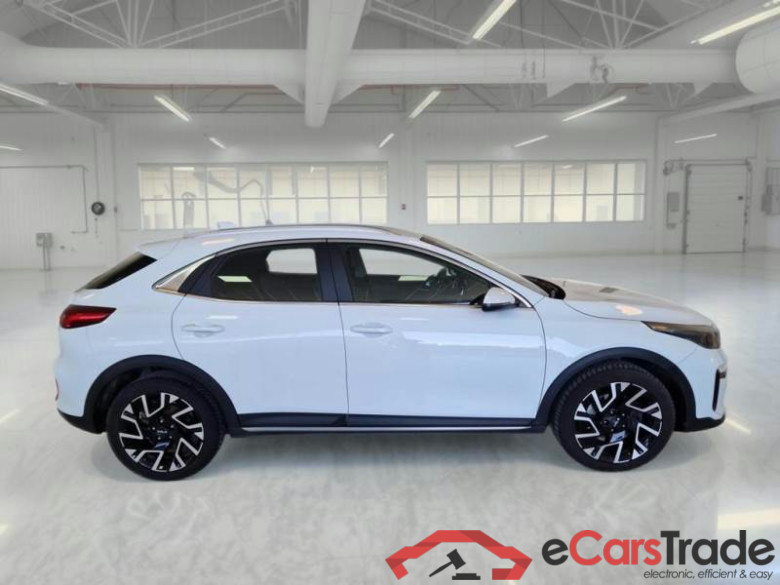 KIA XCEED / 2022 / 5P / CROSSOVER 1.6 CRDI 136 CV MHEV DCT BUSINESS #6