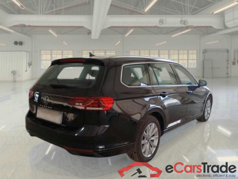 VOLKSWAGEN PASSAT / 2019 / 5P / STATION WAGON VAR. 2.0TDI SCR EVO 110KW BUSINESS DSG #2