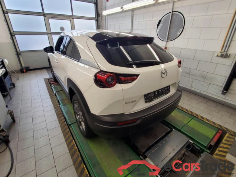 Mazda MX-30 (DR)(05.2020->) DE - SUV5 e-SKYACTIV, Advantage, 2022 - 2025 #4