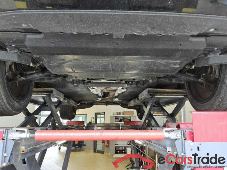 Volkswagen Tiguan (AX1)(07.2020->2024) DE - SUV5 2.0 TSI BMT/Start-Stopp EU6d, 4Motion R-Line OPF, (Facelift) 2021 - 20 #5