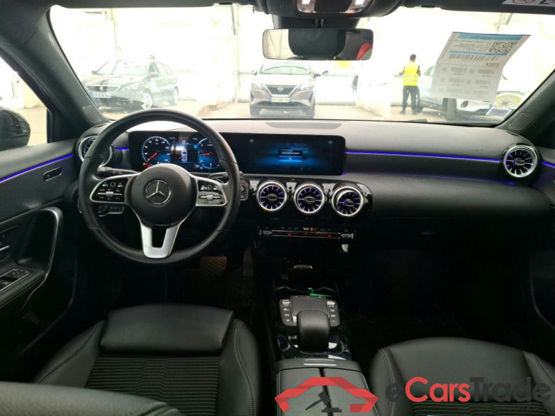 MERCEDES-BENZ Classe A Compact / 2018 / 5P / Berline A 200 d Progressive Line 8G-DCT #5
