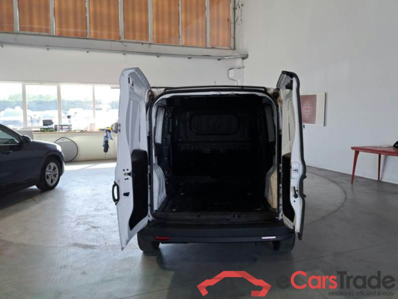 FIAT DOBLÒ CARGO / 2014 / 4P / VETT. FURGONATA CH1 LOUNGE 1.6 MJET 90CV E6D-F SeS #5