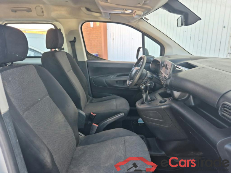 CITROEN Berlingo / 2018 / 4P / combi Talla M BlueHDi 100 S&S LIVE (AC) #6