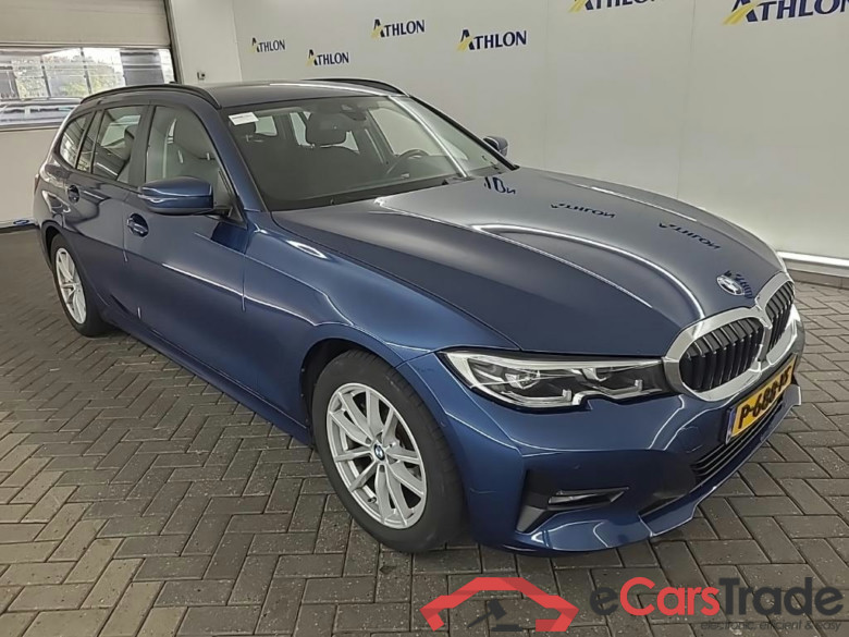 BMW 3-serie Touring 318iA Business Edition 5D 115kW #2