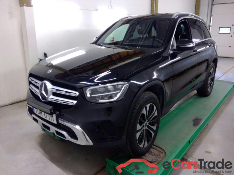 GLC 300 e 4Matic SE Edition #1