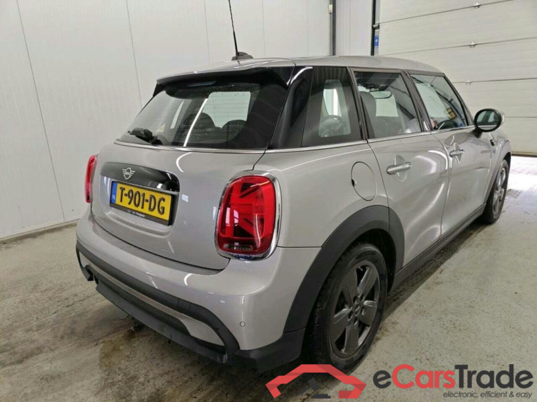 Mini 5-deurs 1.5 Cooper Camden #2