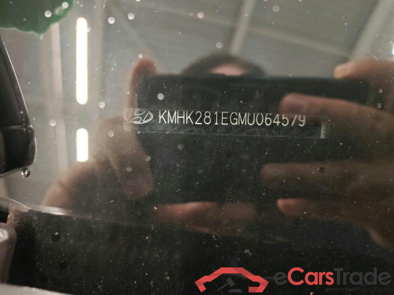 Hyundai KONA 1.6 GDI HEV Comfort Smart 5d #6