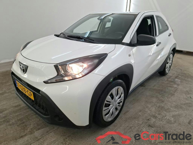 Toyota AYGO X 1.0 VVT-i MT 5d