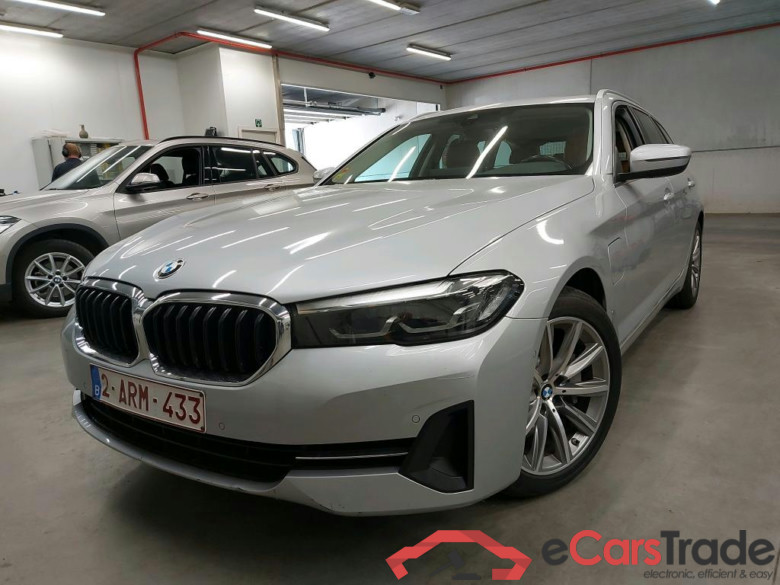 BMW - BMW 5 TOURING 530eA 292PK Business Edition Pack Parking Assistant Towing Hook * HYBRID *