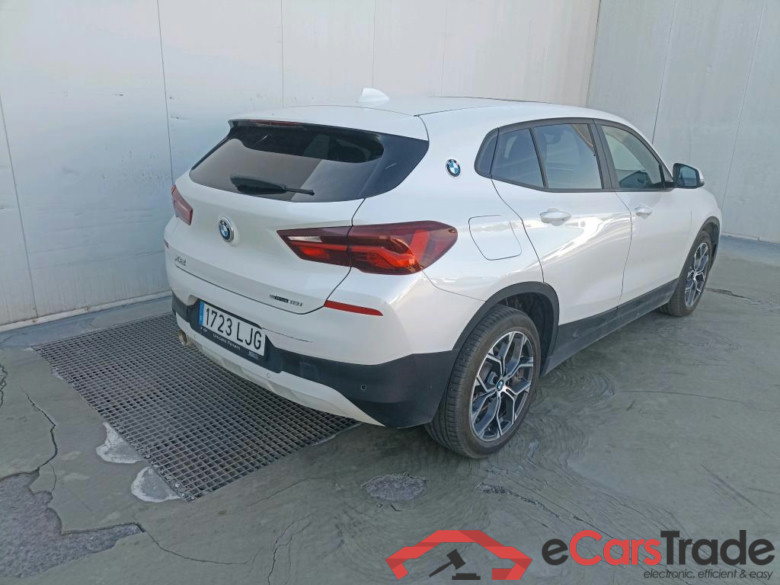 BMW X2 / 2017 / 5P / todoterreno sDrive18i (CX) #2