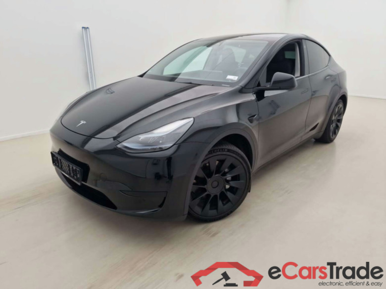 TESLA MODEL Y RWD AUTOPILOT #1