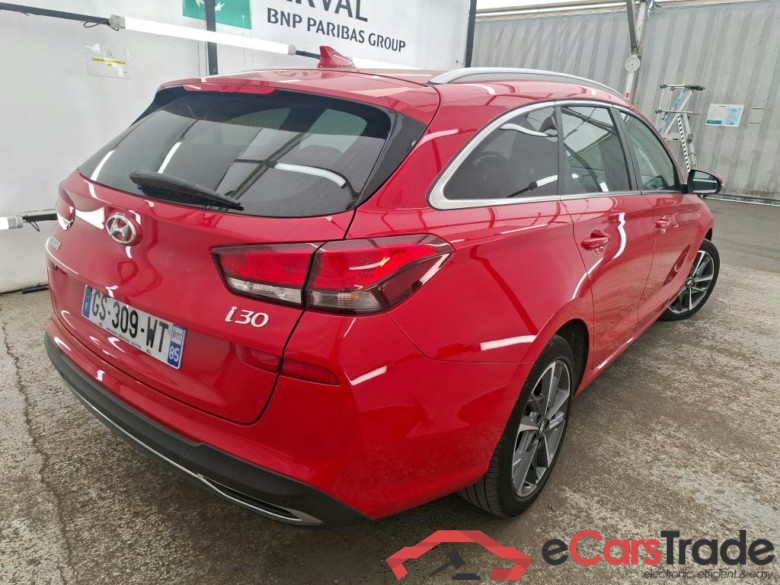 HYUNDAI i30 Sport Wagon / 2020 / 5P / Break 1.0 T-GDI 120 DCT-7 MHEV CREATIVE SW #3