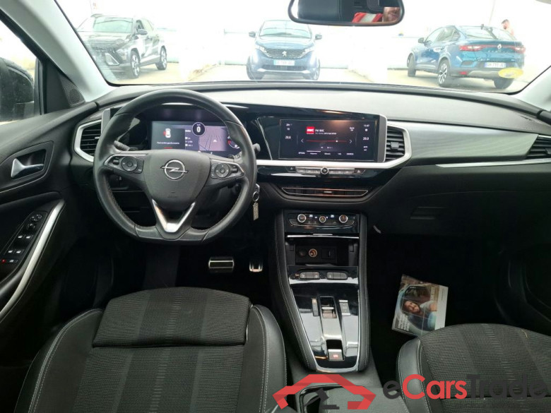Grandland X Business Elegance 1.5 130CV BVA8 6E #5
