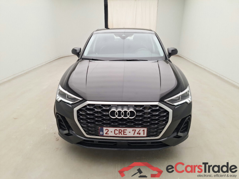 Audi, Q3 SB '19 PHEV, Q3 SB 45 TFSie PHEV S tronic #1