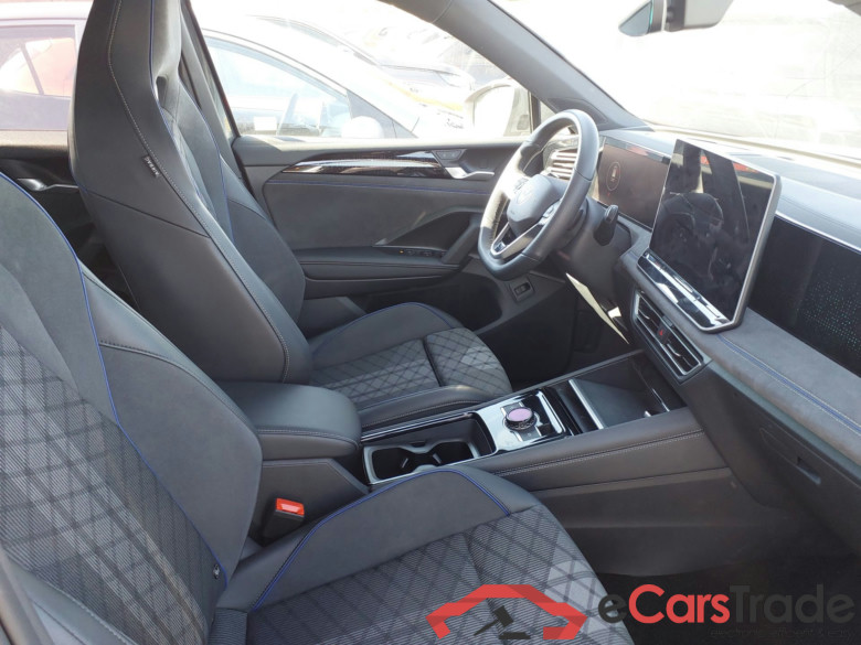 VOLKSWAGEN Tiguan 2.0 TDI 110 kW (150 CV) DSG  R-Line(Winterpack) #3