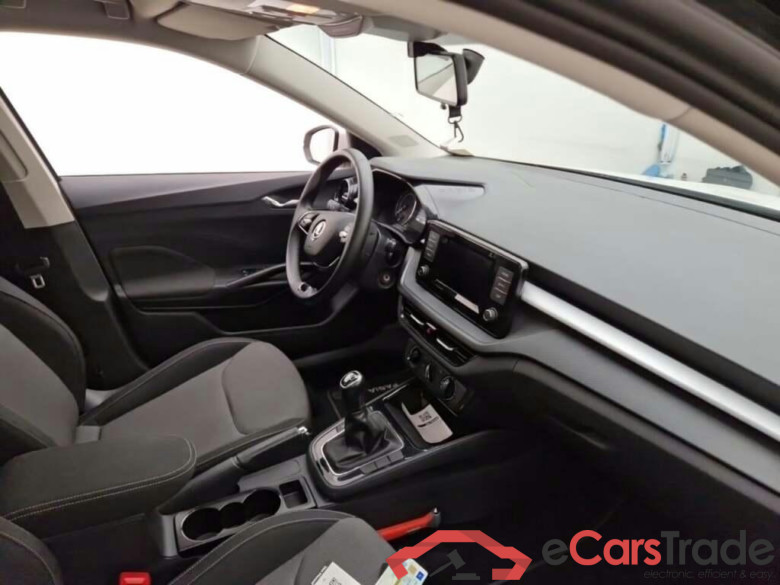 SKODA FABIA 1.0 TSI Ambition #3
