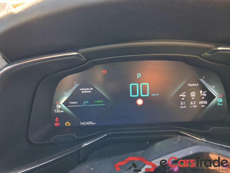 DS DS 7 Crossback E-Tense / 2017 / 5P / todoterreno 1.6 E-Tense 225 GRAND CHIC Auto #4