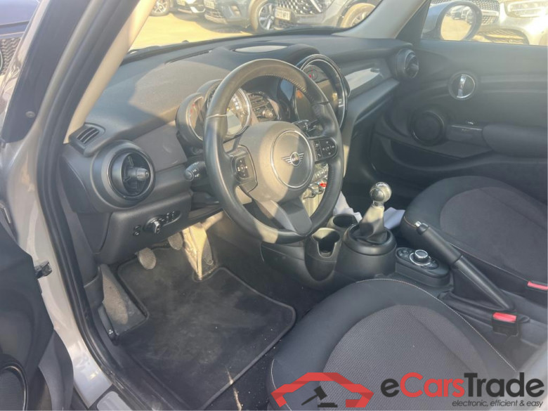 MINI MINI / 2021 / 5P / berlina con portón COOPER 5 PUERTAS #3