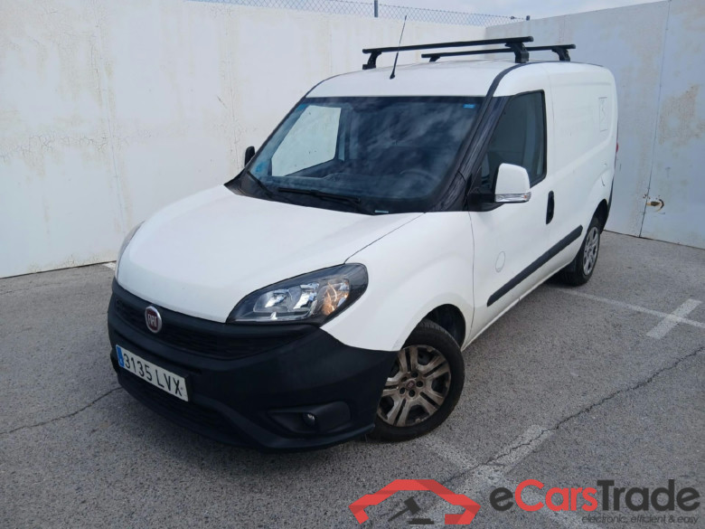 FIAT Doblò Cargo/2015/4P/furgón derivado de turismo Cargo SX 1.6 Mjet 66kW (90CV) (AC)