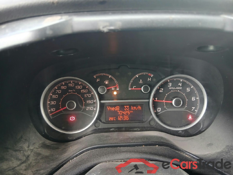 FIAT Doblò Cargo/2015/4P/furgón derivado de turismo Cargo SX 1.6 Mjet 66kW (90CV) (AC) #4